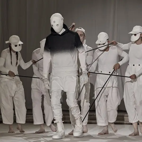 Aitor Throup Fashion Show