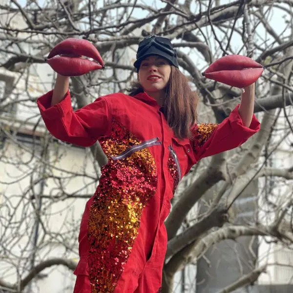 Eleanor Young - Performer